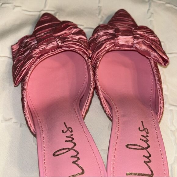 Lulus Rose Pink Satin Textured Bow High Heel
Mules(Size 6) - Picture 4 of 8
